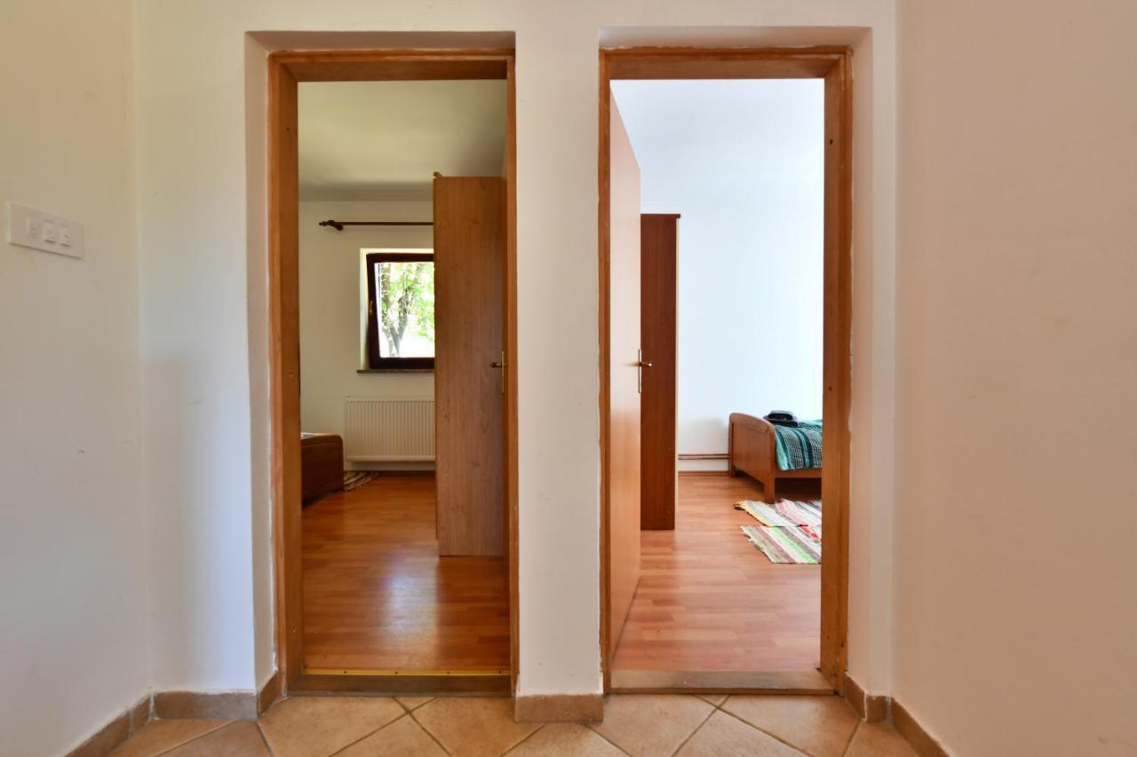Holiday Home Matan Saborsko Esterno foto