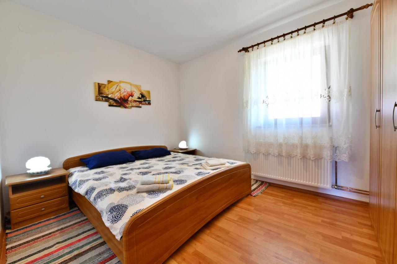 Holiday Home Matan Saborsko Esterno foto